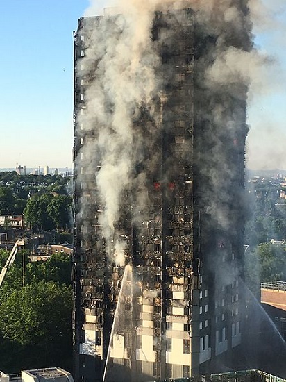 La seguridad en la edificación cuestionada tras el incendio de Londres
